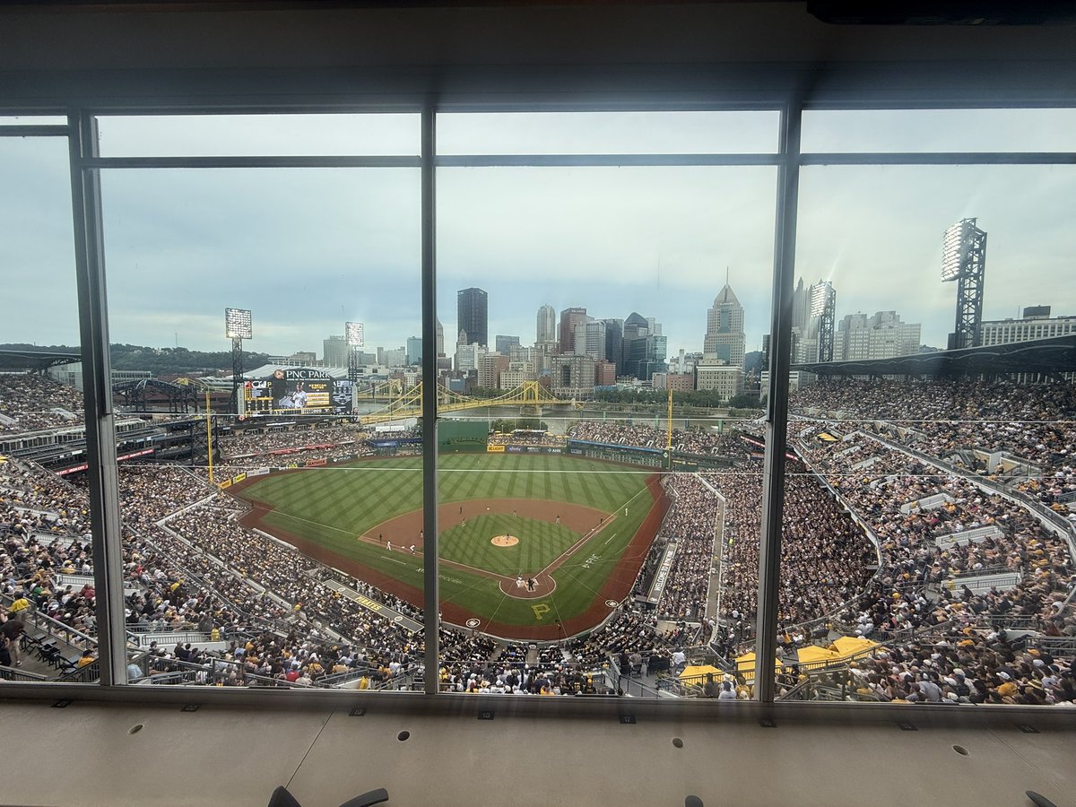 jjmid04's tweet image. It is an absolutely packed house here at PNC Park for Mac Miller bobblehead day. A super special environment.
