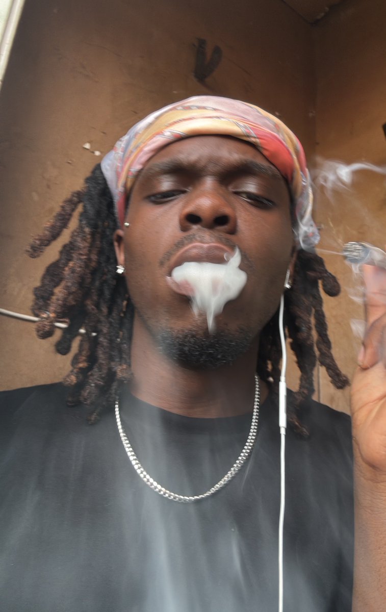 WayneAlmightyy's tweet image. OH MY GAIAAA🧘🏾‍♂️