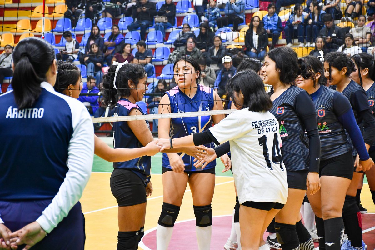 🏐 ¡𝐆𝐫𝐚𝐧 𝐟𝐢𝐧𝐚𝐥 𝐝𝐞𝐥 𝐂𝐚𝐦𝐩𝐞𝐨𝐧𝐚𝐭𝐨 𝐝𝐞 𝐕𝐨́𝐥𝐞𝐲! 🏃🏻‍♀️

#Deporte | 🙌🏻 Conjuntamente con el Ministerio de Educación, la Municipalidad de Lurigancho Chosica llevó a cabo la gran final del Campeonato de Vóley en los Juegos Escolares Deportivos y Paradeportivos. 🥳