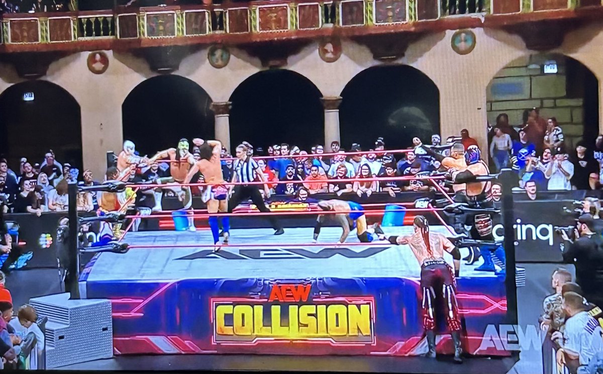 “Nobody puts Bailey in the corner!”

Love it when Nigel breaks up Tony! 😂

#DirtyDancing 🕺 
#AEWCollision ☝️