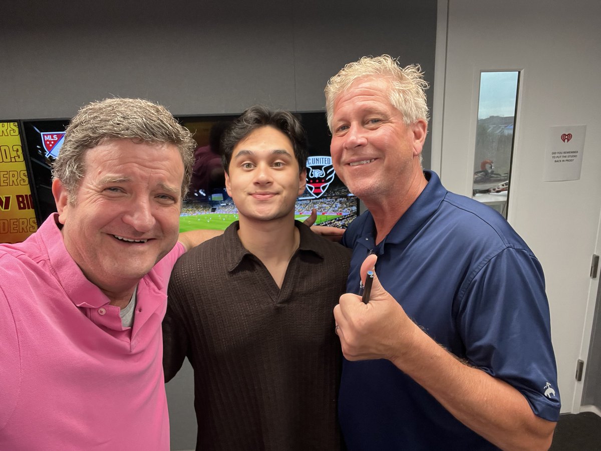 Dave Johnson tweet media