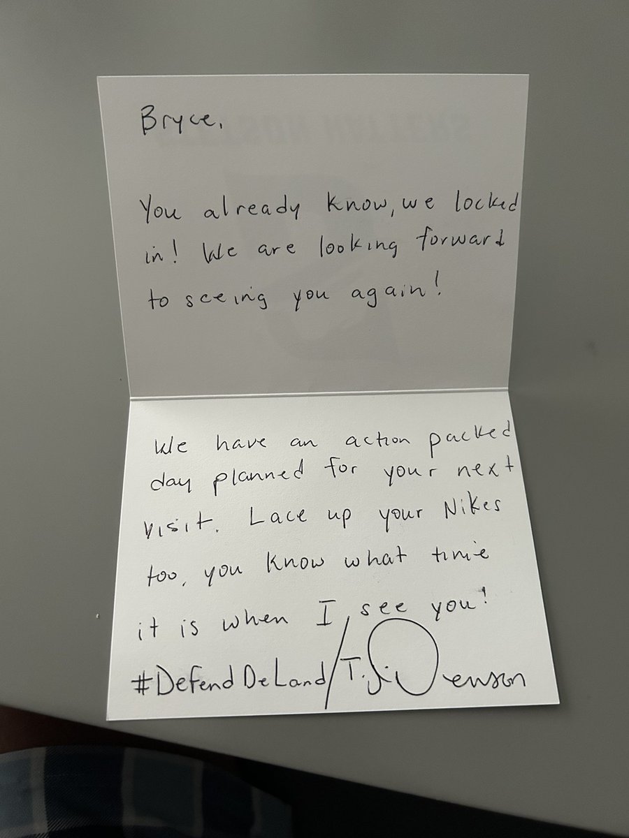 Bryce__Williams's tweet image. Thank you @Coach_Denson863 and @StetsonFootball for showing love💚