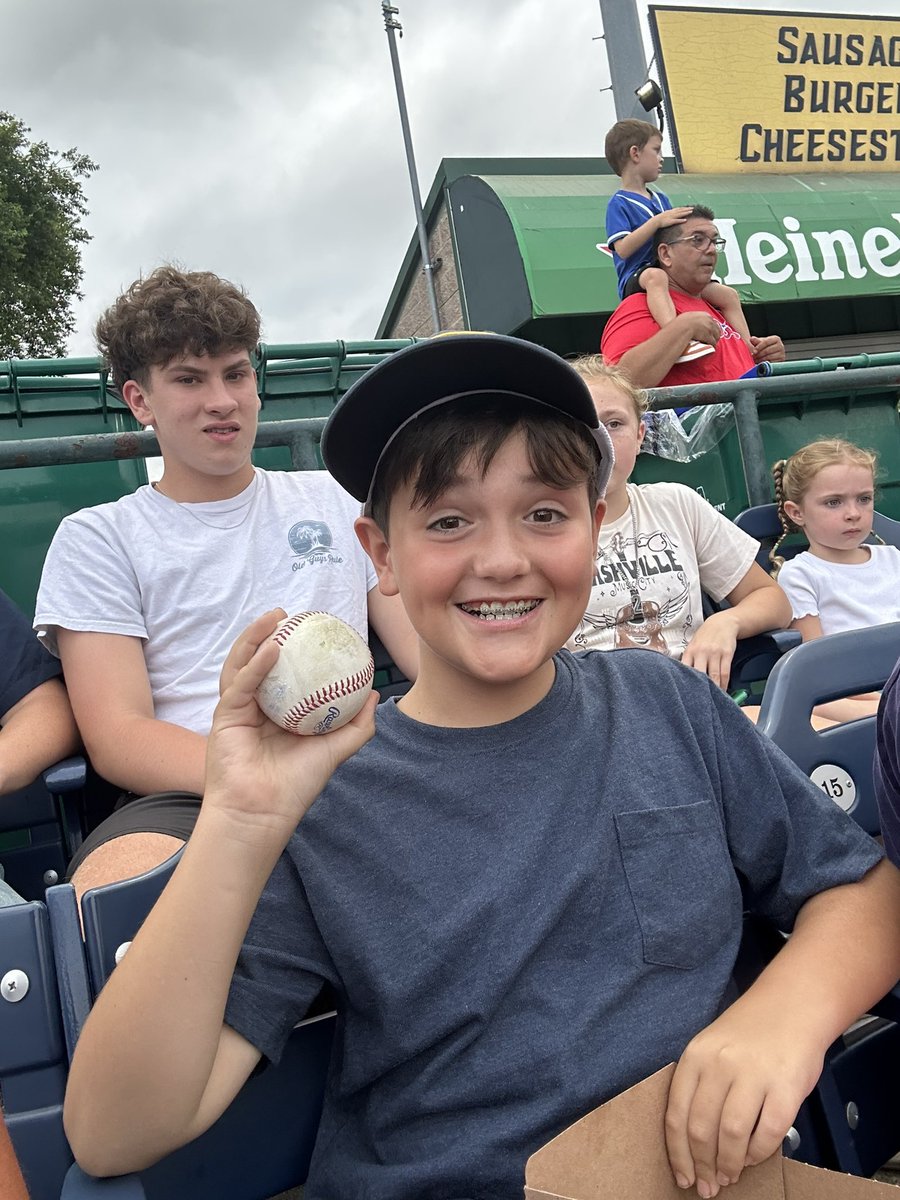 Maria Mahaffey tweet media