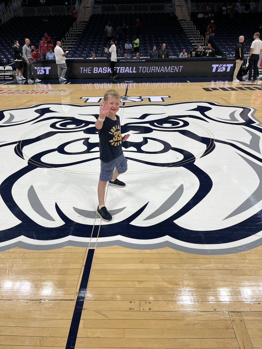 Professor_Pod's tweet image. The @thetournament is the best. Thanks @ElamEnding for the tickets!