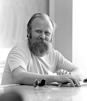 CeaddaOfMercia's tweet image. Frank Herbert is an underrated vintage style icon. True sleeper build.