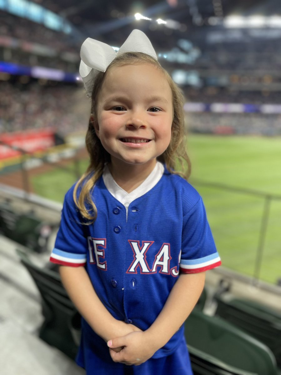 DallasCardShop tweet media