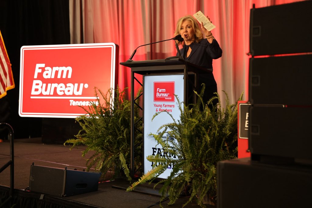 TNFarmBureau's tweet image. Appreciate @MarshaBlackburn joining us for our YF&R Summer Conference final banquet and the encouragement she shared with our young farmers this evening! Thanks for advocating for #TNAgriculture.
#TNFarmBureau | #TNYFR25