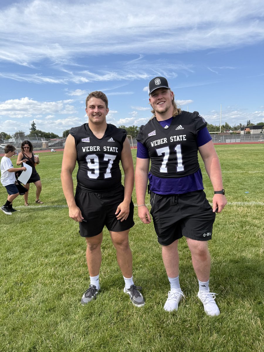 weberstatefb's tweet image. .@BigSkyFB Youth 🏈 Clinic!