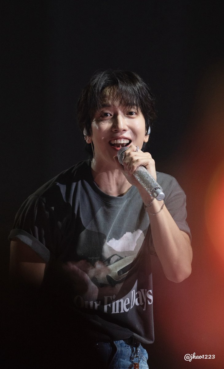jhao1223's tweet image. 20250719 Day 2
Director's cut:Our fine days
Cutest Puppy Dog!!!!
#정용화 #jungyonghwa
@JYHeffect