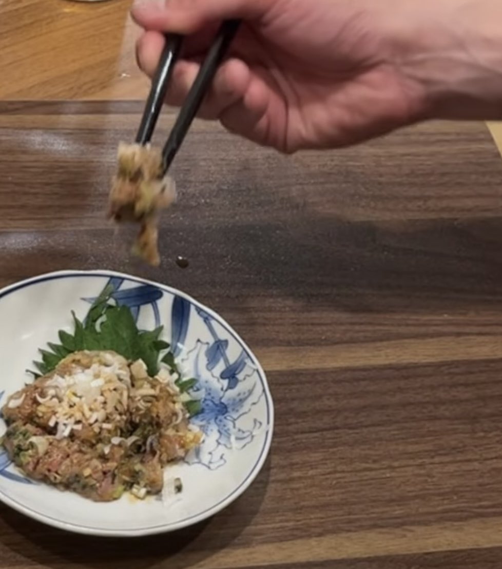 ST_Bro_1983's tweet photo. アジのなめろう〜。
みんな，お魚たべよー！

#アジ #鯵 #魚 #レシピ #料理

https://t.co/oRbKF27MBi https://t.co/y5p2abh6zK