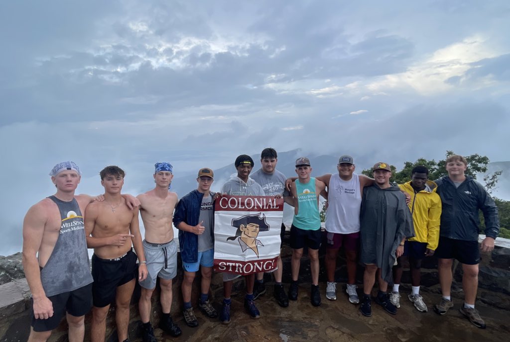 LukeFrey18Ox's tweet image. The boys and I completed a successful hike to the peak of Shenandoah National Park this weekend! Spent the night in tents and hiked a total of 10 plus miles! Ready for the season to start! @braydenbillman_ @BowmanBraeden @Alex_brown327