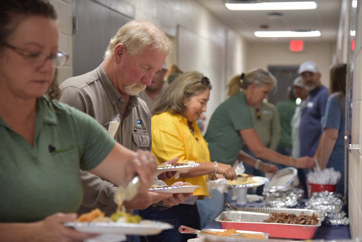 Huge thanks to our friends at Bandera Electric Cooperative for the prayers, meals &amp; fellowship with our KPUB team. Your kindness brought light in the dark. Together, we are #HillCountryStrong. 💙🙏