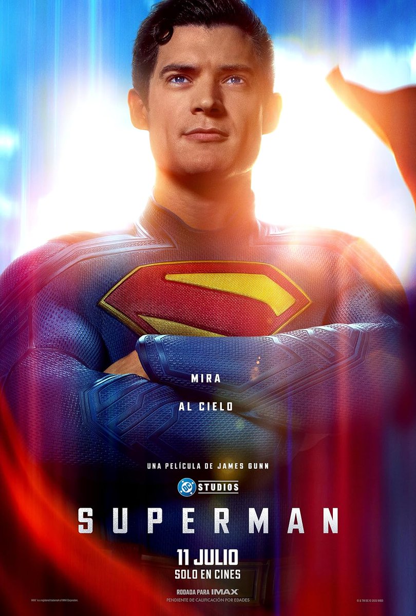 MisterCinemaX's tweet image. Vista: #Superman (2025)
Dir. James Gunn
⭐️⭐️⭐️
#Superman de James Gunn es una película divertida, con buenas secuencias de acción y unas actuaciones memorables, pero hasta allí llega la película. El nuevo Superman es puro entretenimiento, pero no sustancia o profundidad en…