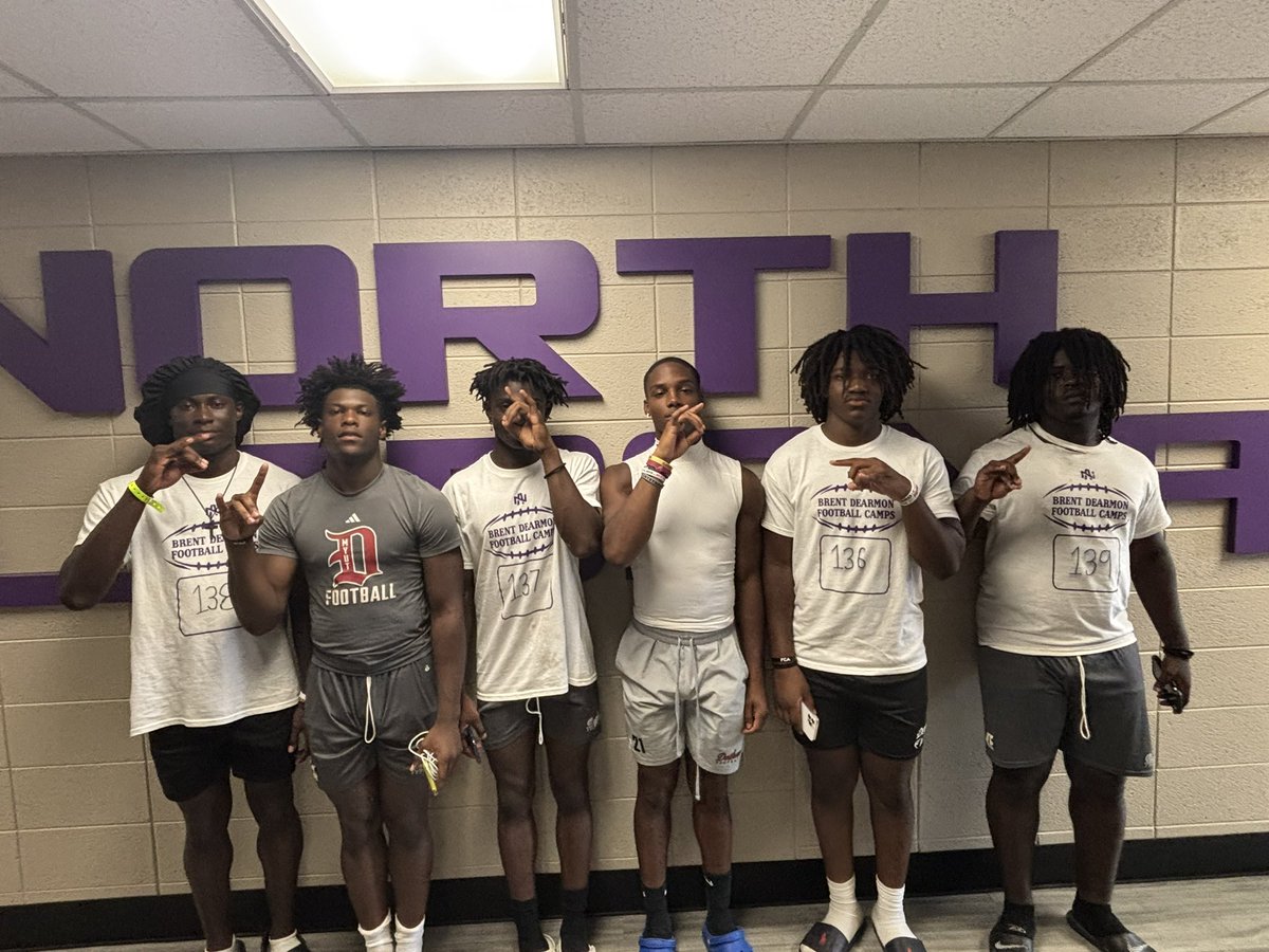 DothanWolvesFB's tweet image. DHSFB balled out at @UNAFootball elite camp yesterday!
Commitment ✅
Offers✅
“Dang coach, them boys can run!” 💨💨
4.4, 4.5, 4.5, 4.5 & 4.9 by our DL that weighted in at 260
#MYUT