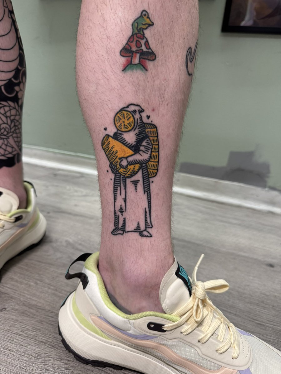 blakeaustinink's tweet image. Healed medieval beekeeper