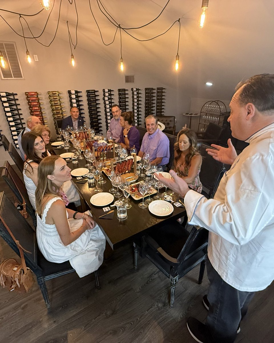 TarletonPrez's tweet image. This afternoon we had the wonderful opportunity to experience world-class chocolate at Hill Country Chocolate! A huge thank you to Doctor Dan McCoy (Tarleton State alumnus) for hosting us at his amazing venue 馃崼 馃挏
#TarletonState #BleedPurple #Tarleton125
