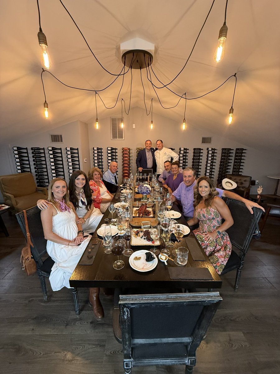 TarletonPrez's tweet image. This afternoon we had the wonderful opportunity to experience world-class chocolate at Hill Country Chocolate! A huge thank you to Doctor Dan McCoy (Tarleton State alumnus) for hosting us at his amazing venue 馃崼 馃挏
#TarletonState #BleedPurple #Tarleton125