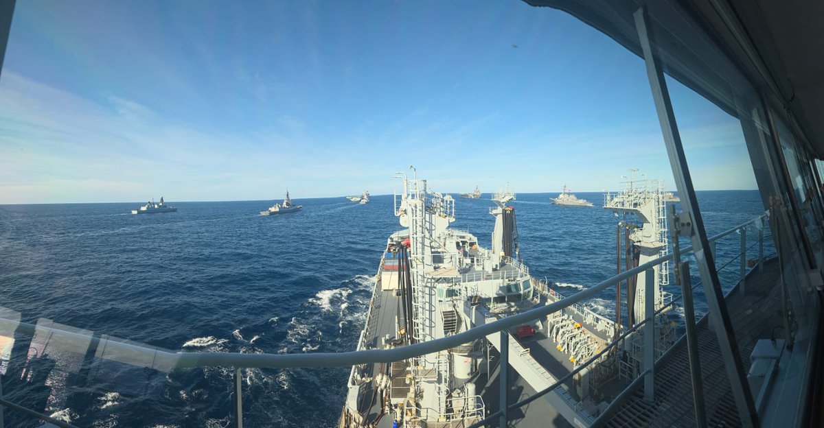 RFATidespring's tweet image. A busy week for CSG25 and a few random photos courtesy of 3/O SE Michael Mcwatson