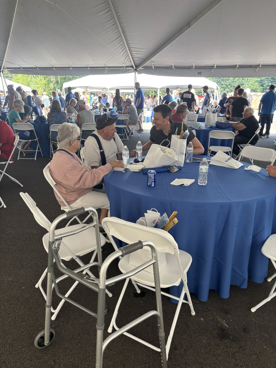 RepRileyNY's tweet image. Around here, we’re all about organized labor, Made in America manufacturing, and close-knit communities. That’s why we’re so proud to be home to @AmphenolAAO 🤝 @IAM_Union in Sidney. I was thrilled to celebrate 100 years with them today, and I’m all in for 100 more.