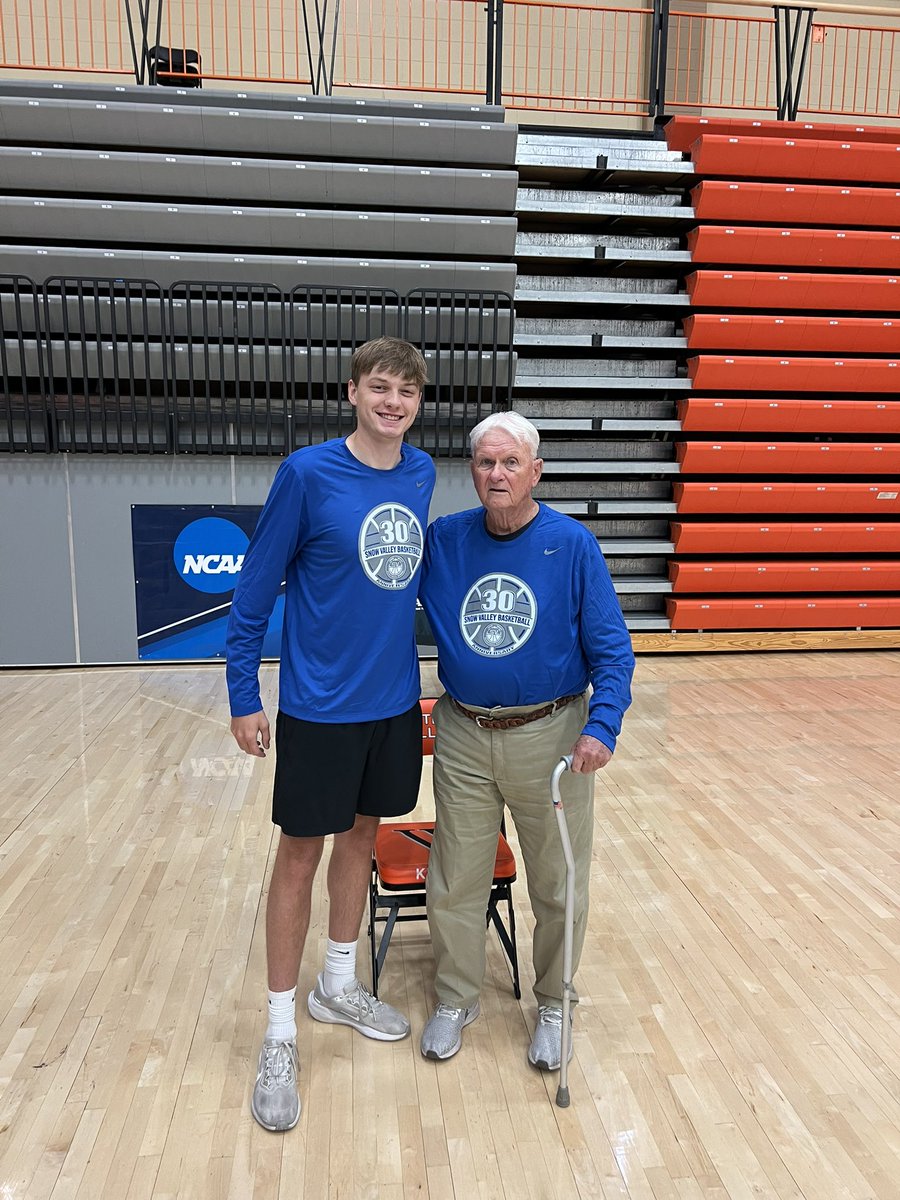 josh_dietrich03's tweet image. Nothing better than getting to work the best camp in the country for 3 times in a summer! Snow Valley is the best camp for any player or coach wanting to get pushed to be their best!