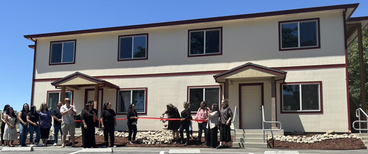 ilike_mike's tweet image. Big news from the Hopland Band of Pomo Indians in Mendocino County!
Ribbon cutting on new multi family housing which will benefit some of the most vulnerable tribal members.
Great partnership with the Northern Circle Indian Housing Authority! The State was honored to help…