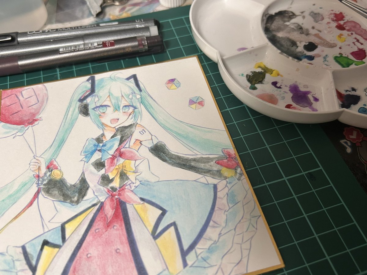 kumu39's tweet image. 絵の具で塗るの楽しい