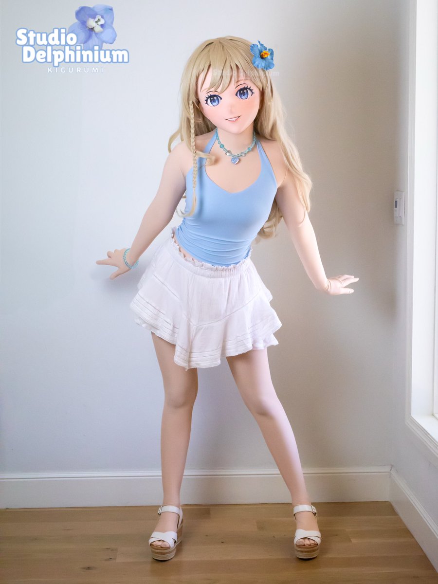 delphiniumkig's tweet image. So I had my wisdom teeth removed yesterday and decided to make myself a little twin while recovering 😆 Who wore it best? 

In the meantime, I’m going over all the commission entries and will email the selected clients on 7/23 🩵 TYSM!! 

#kigurumi #labubu #着ぐるみ