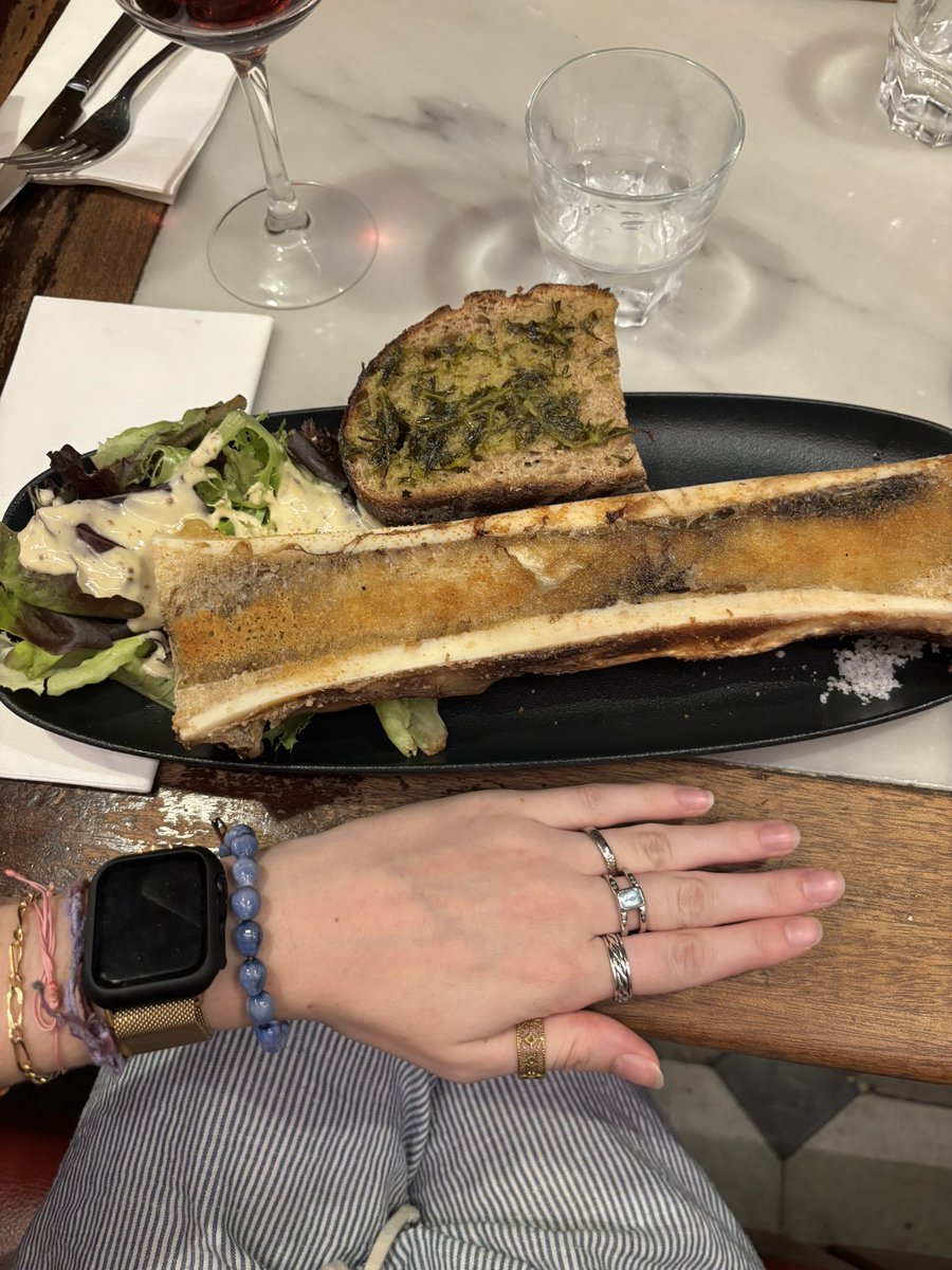 chloebrts's tweet image. Squid game
