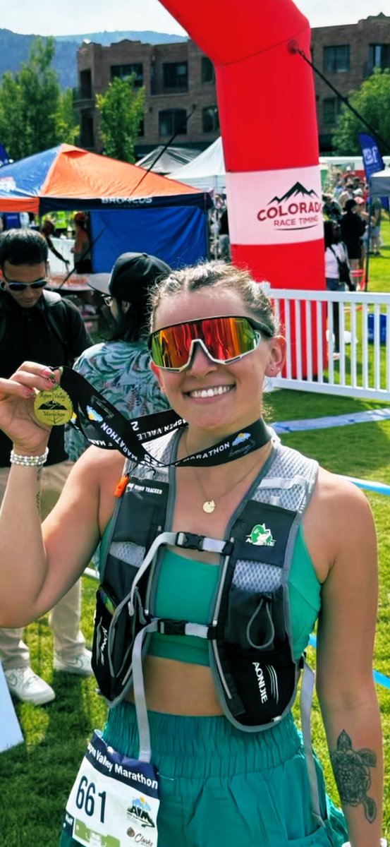 🥇🏆 Congratulations Katjana! Awesome 2025 continues with 1st ever 1/2M.  #AspenValleyMarathon #prouddadmoment 
Can you believe they wouldn’t let me announce you crossing the 🏁?! So I’m doing it here 😂.  Way to go Kat!  ❤️❤️u girl!