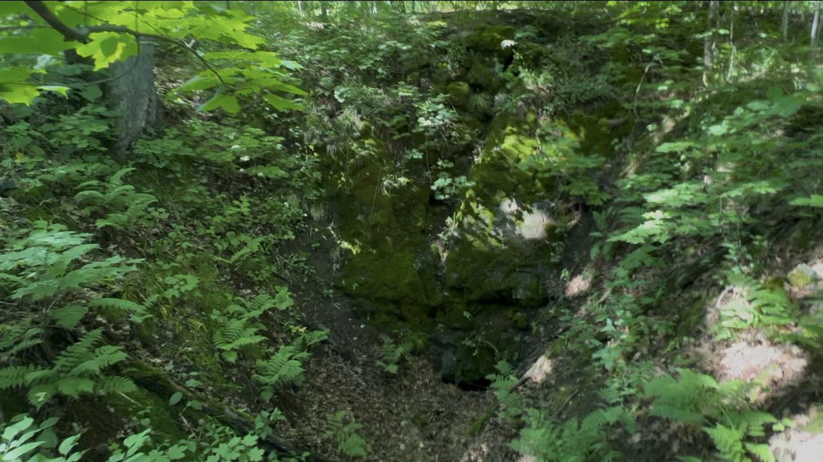 JeffUP_North's tweet image. These copper mines began operation in the winter of 1854 north of Lake Gogebic. 3 considerable shafts were sunk in to the base of a ridge at a 45° for about 100 feet. It is believed that one reason for choosing this site to mine was nearby ancient copper culture pits