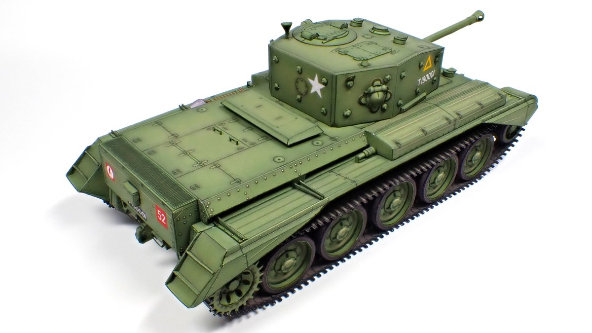 boxStudioPM's tweet photo. Cromwell tank, Papercraft, 1/48 scale
クロムウェル巡航戦車 ペーパークラフト 完成しました❗️

#papercraft #ペーパークラフト #スケールモデル https://t.co/NwRPkdYqON