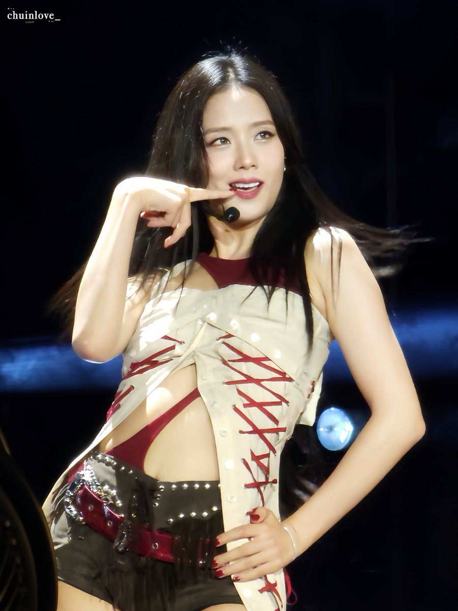 chuinlove_103's tweet image. 250718 Chicago♥️
@BLACKPINK @officialBLISSOO
#BLACKPINK #JISOO
#BLACKPINK_DEADLINE_IN_CHICAGO