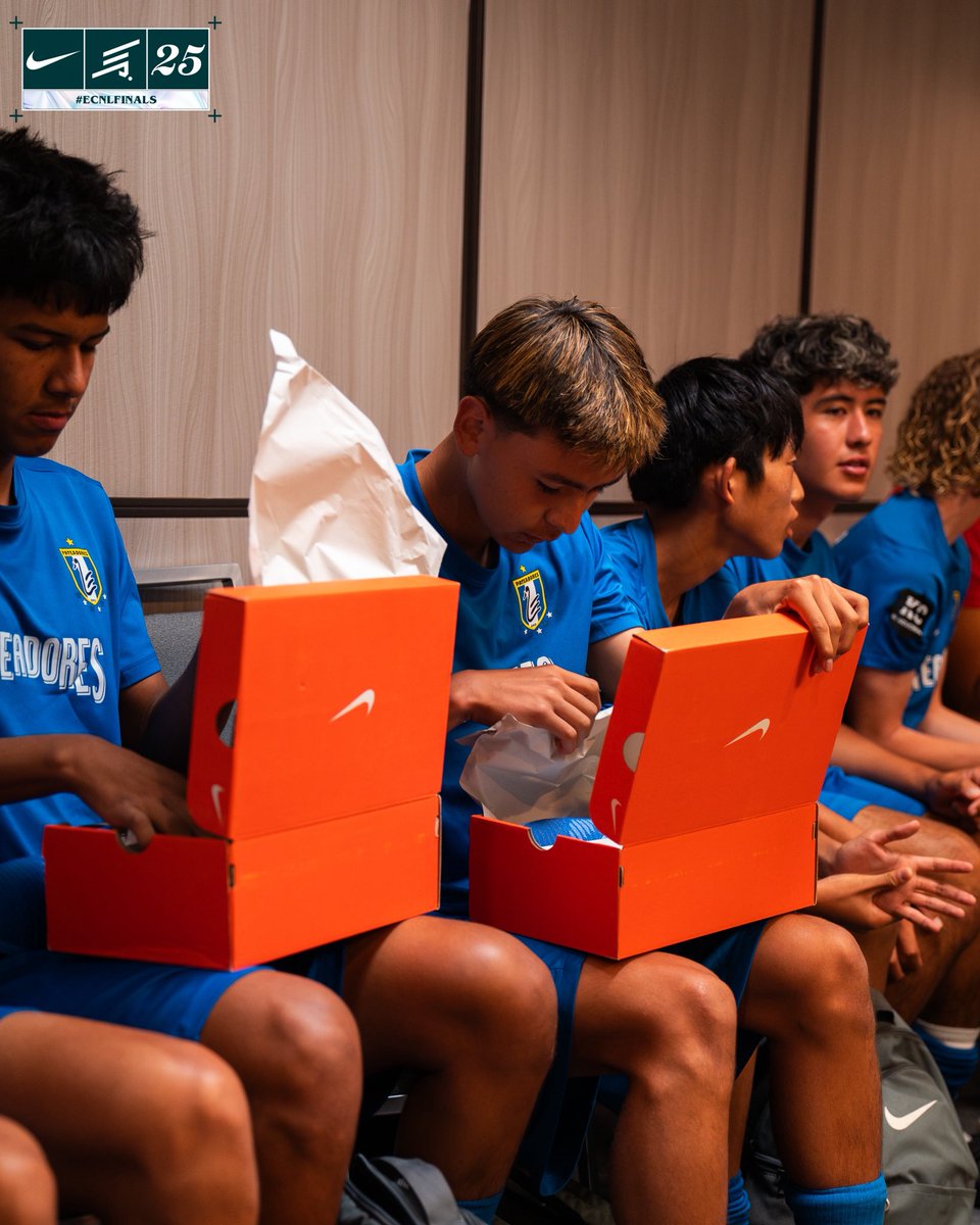ECNLboys's tweet image. The biggest games call for the best boots. 

Thank you Nike, for gifting teams in the U16 and U17 National Championship matches brand new cleats as recognition for their hard work throughout this season.