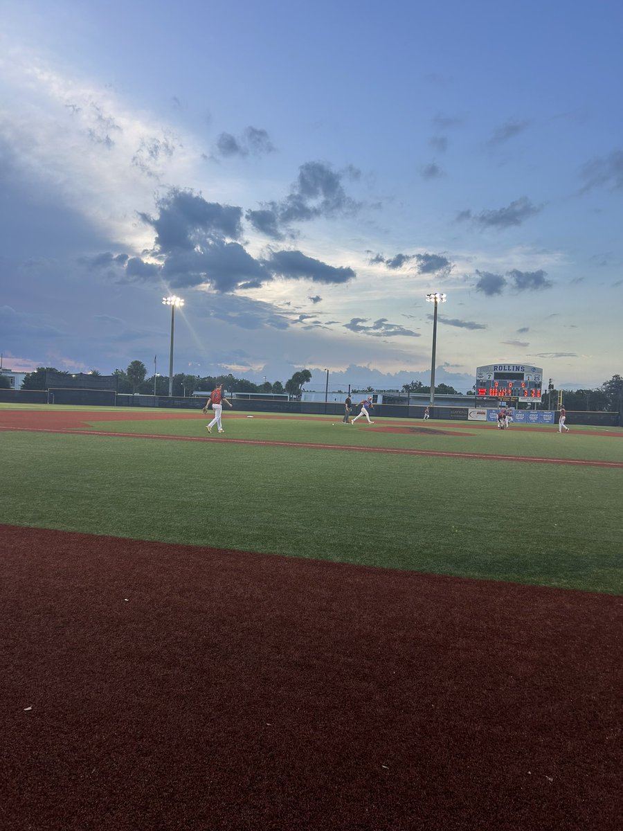 FCSLDawgs's tweet image. After 7, our score is now:
Dawgs: 2
Squeeze: 4