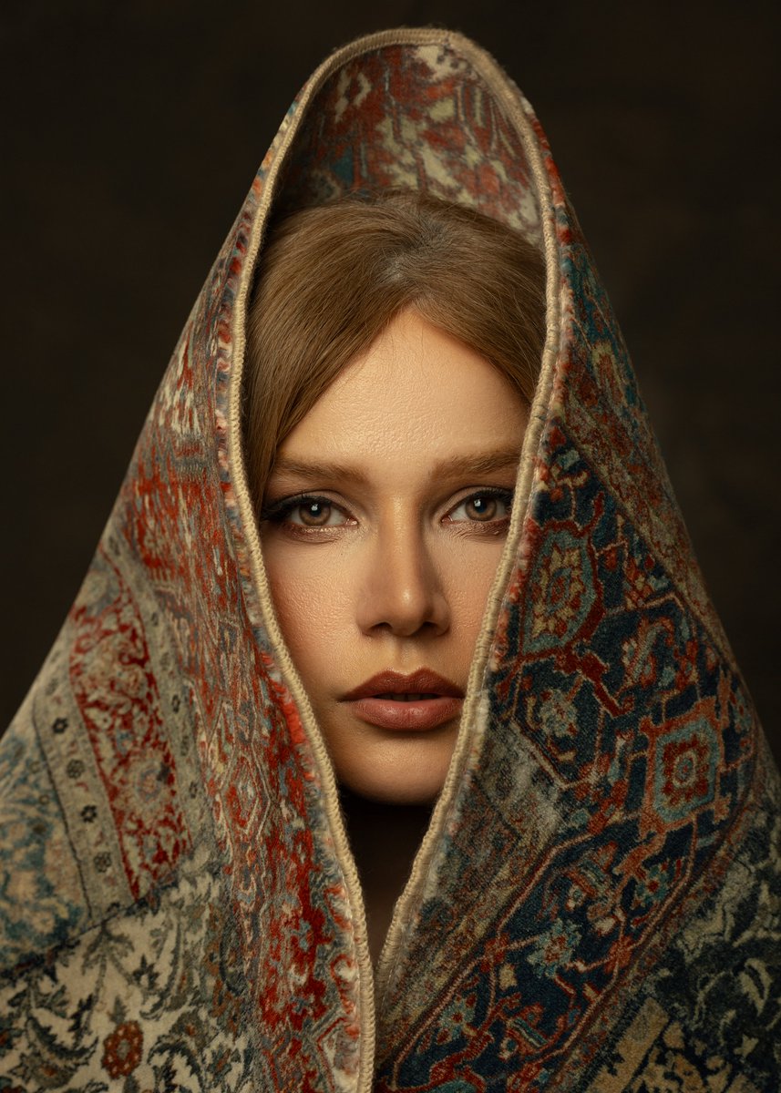 Karanpal25's tweet image. Collected
The ancient art of carpet weaving from Persia holds centuries of beauty and meaning, yet remains undiscovered by many
It’s inspiring to see artists like @samirahesami breathe new life into this tradition, blending cultural heritage with contemporary expression
Art on…