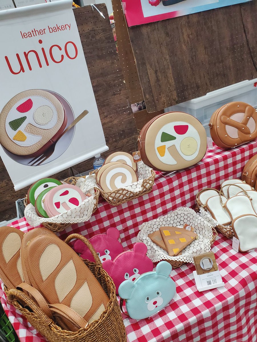 moly72's tweet image. 昨日は
#ハンドメイドインジャパンフェス
@unico_t さんのお手伝いいってきました!
本日もunicoさんE-181で出展しています☺️
今日はHMJ遊びに行ってきます☀️