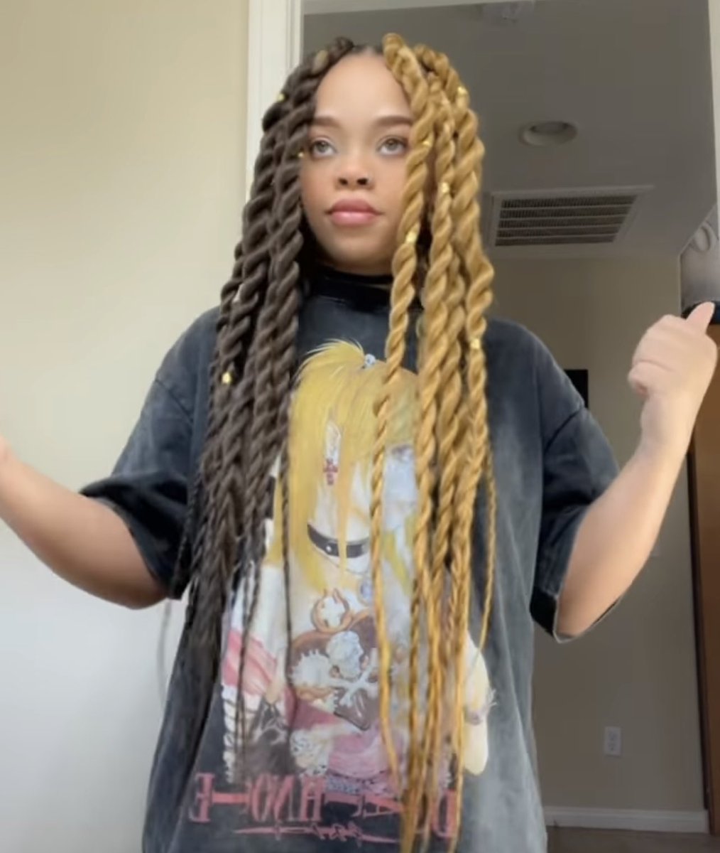 kikicheea's tweet image. What’s yall signs? I’m a Taurus ♉️
