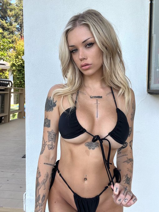 Watch mascara's leaked NSFW photo on TwXstars