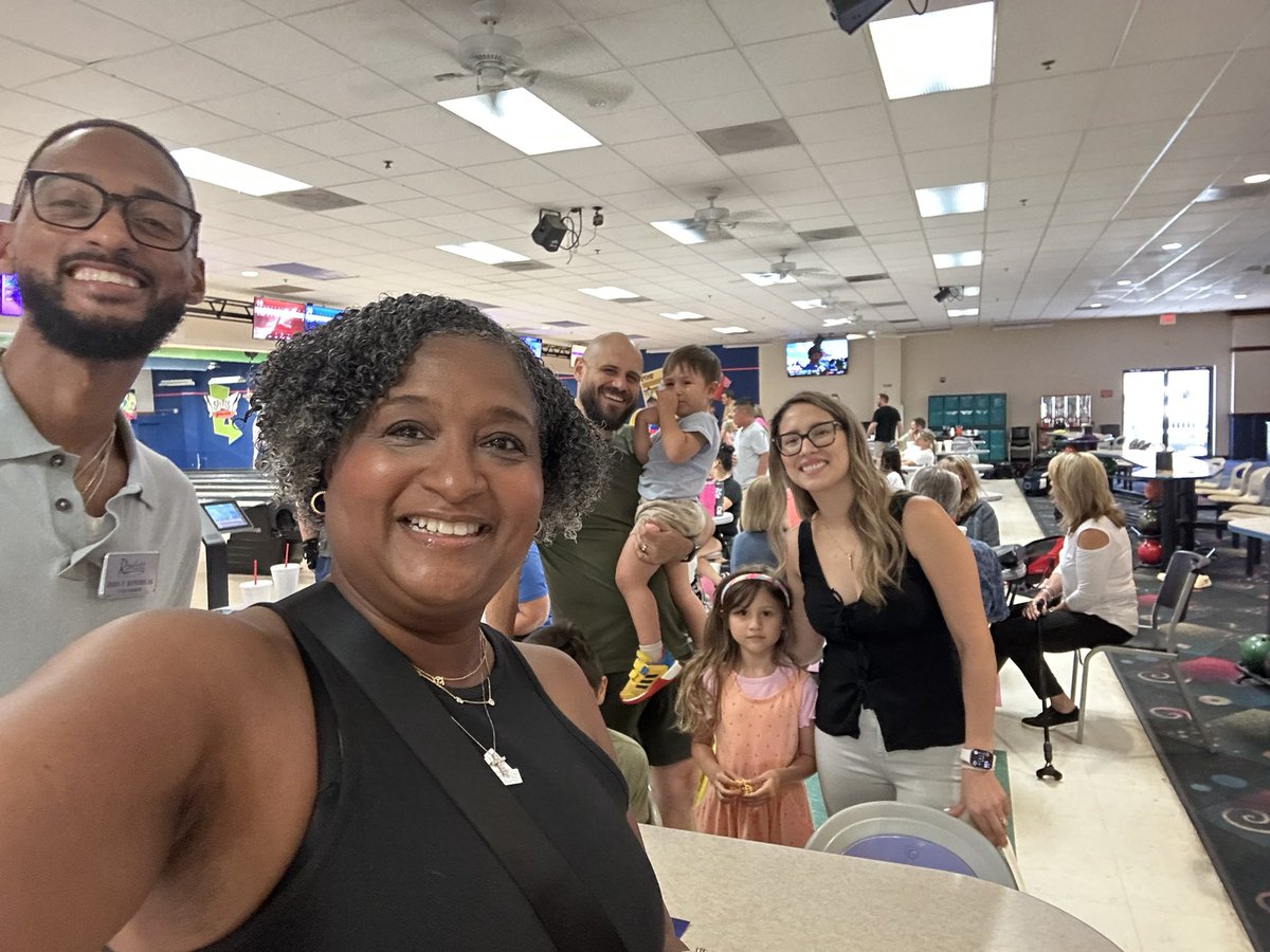 BowersForTexas's tweet image. Out in the community today supporting flood and disaster relief at Rowlett Bowl-A-Rama…what a great opportunity for a good cause with family, friends, community leaders, my staff and our families. #HD113 #TxLege