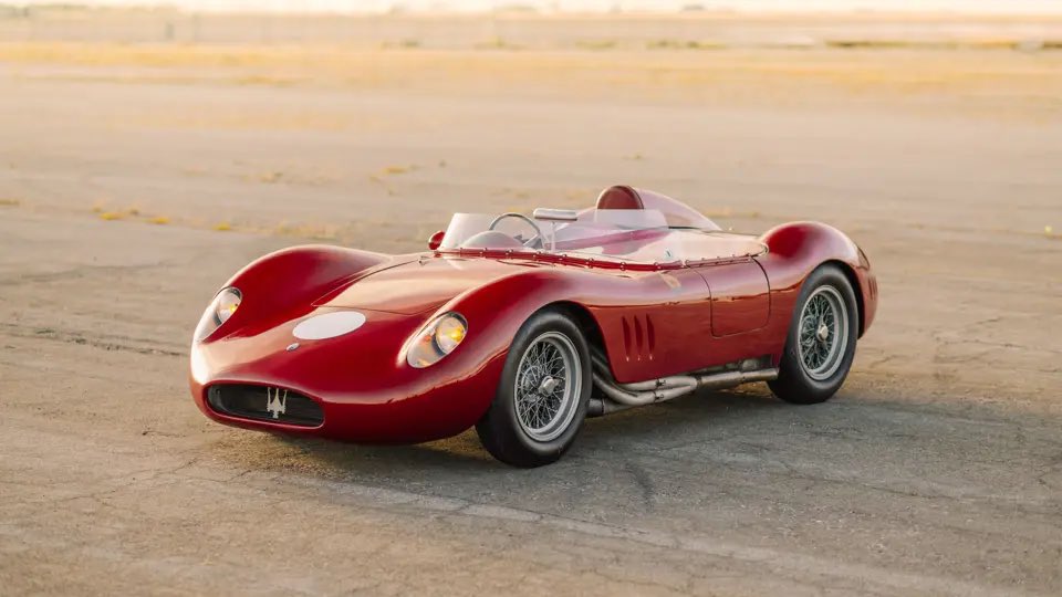 nicoschenquer's tweet image. Las casas de subastas están empezando a tirar la carne al asador para sus próximas subastas durante la car week de Monterey, la semana más importante del año fierrera mundial (y allí estaremos como todos los años).
@rmsothebys ya puso más de 150 lotes, y aún faltan los platos…