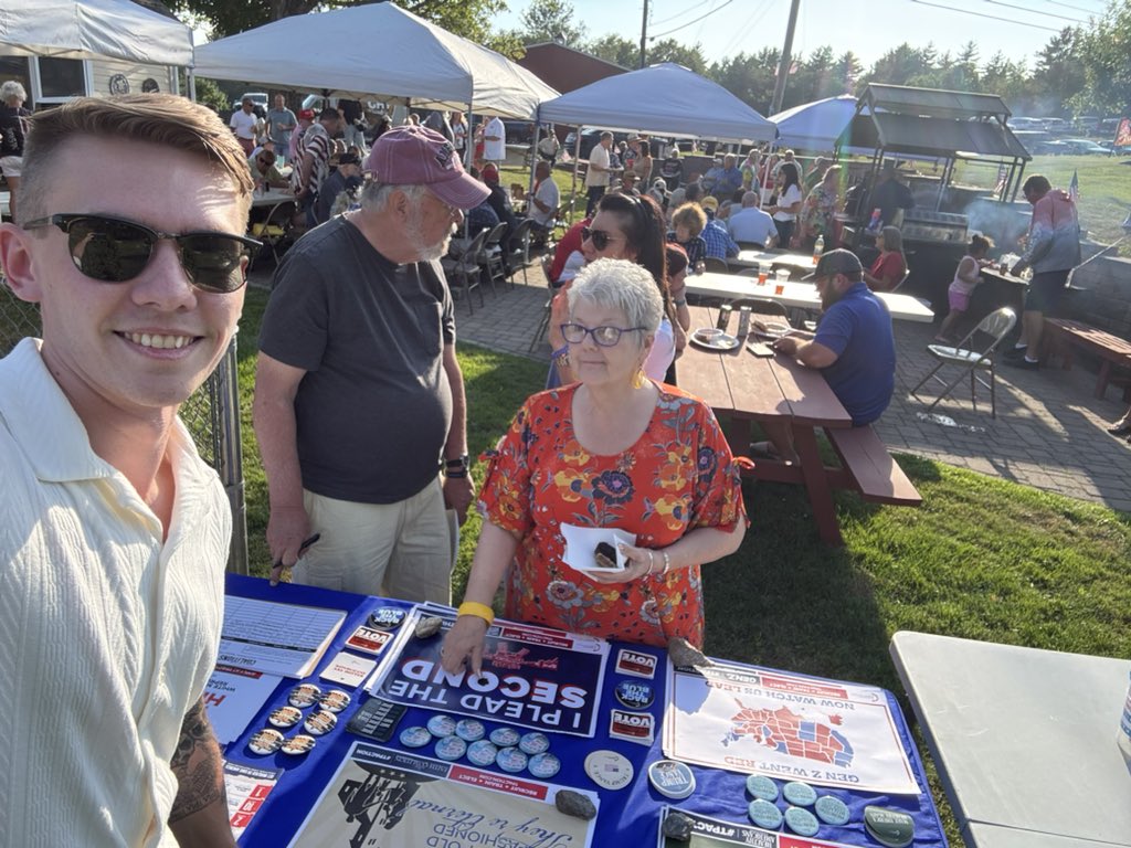 Davis_Miller17's tweet image. Thank you to @GopBelknap and the Bean family for hosting such an amazing BBQ today!
It was fantastic to speak to such a wide range of conservatives about @TPAction_ and @TPACoalitions.
Together we are going to take action and turn NH red 🦅🇺🇸
+17 Coalition signups