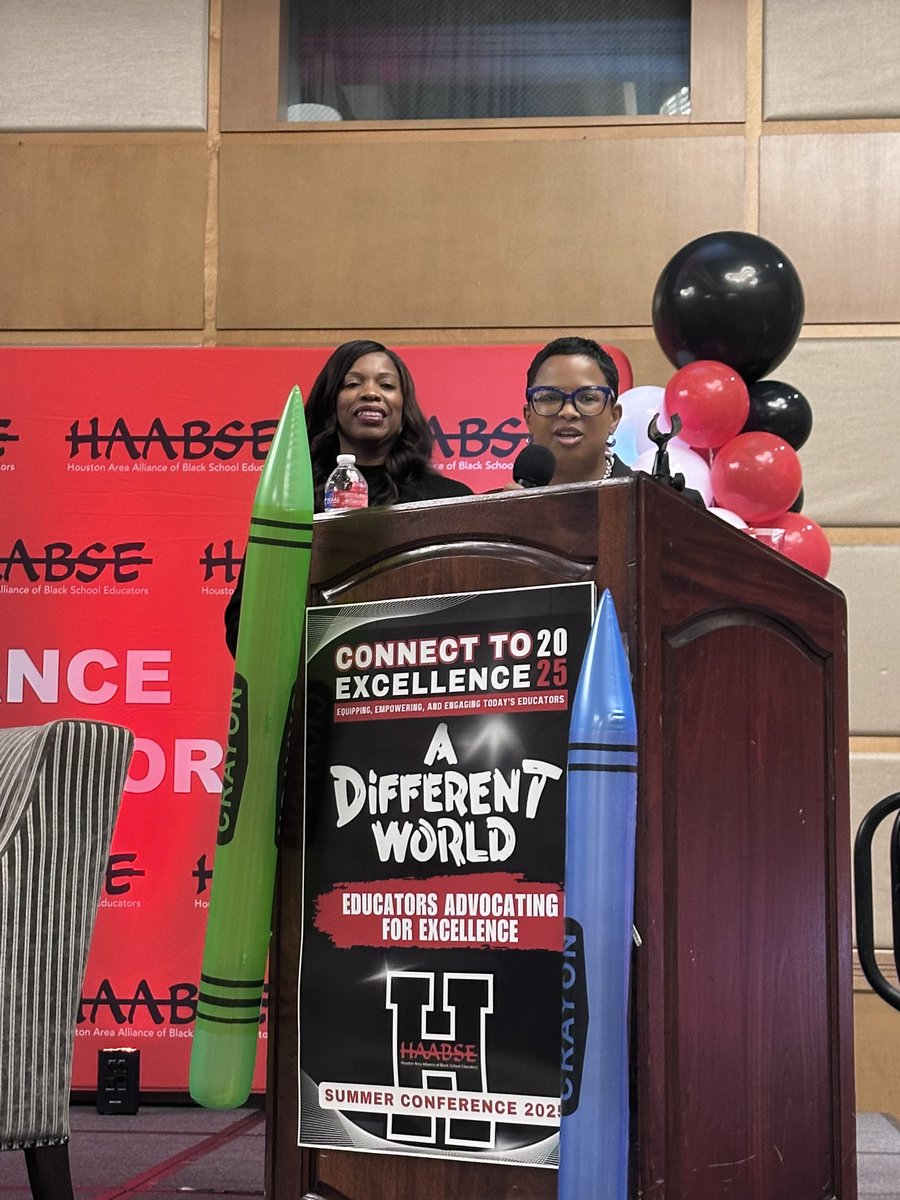 A huge congratulations to the Dr. <a href="/RhondaMason14/">Dr. Rhonda Mason</a> for completing your HAABSE Presidency!!! May you enjoy all the rest you deserve and then some!!! 
Welcome to the “past president’s club”!!! ❤️❤️❤️❤️❤️