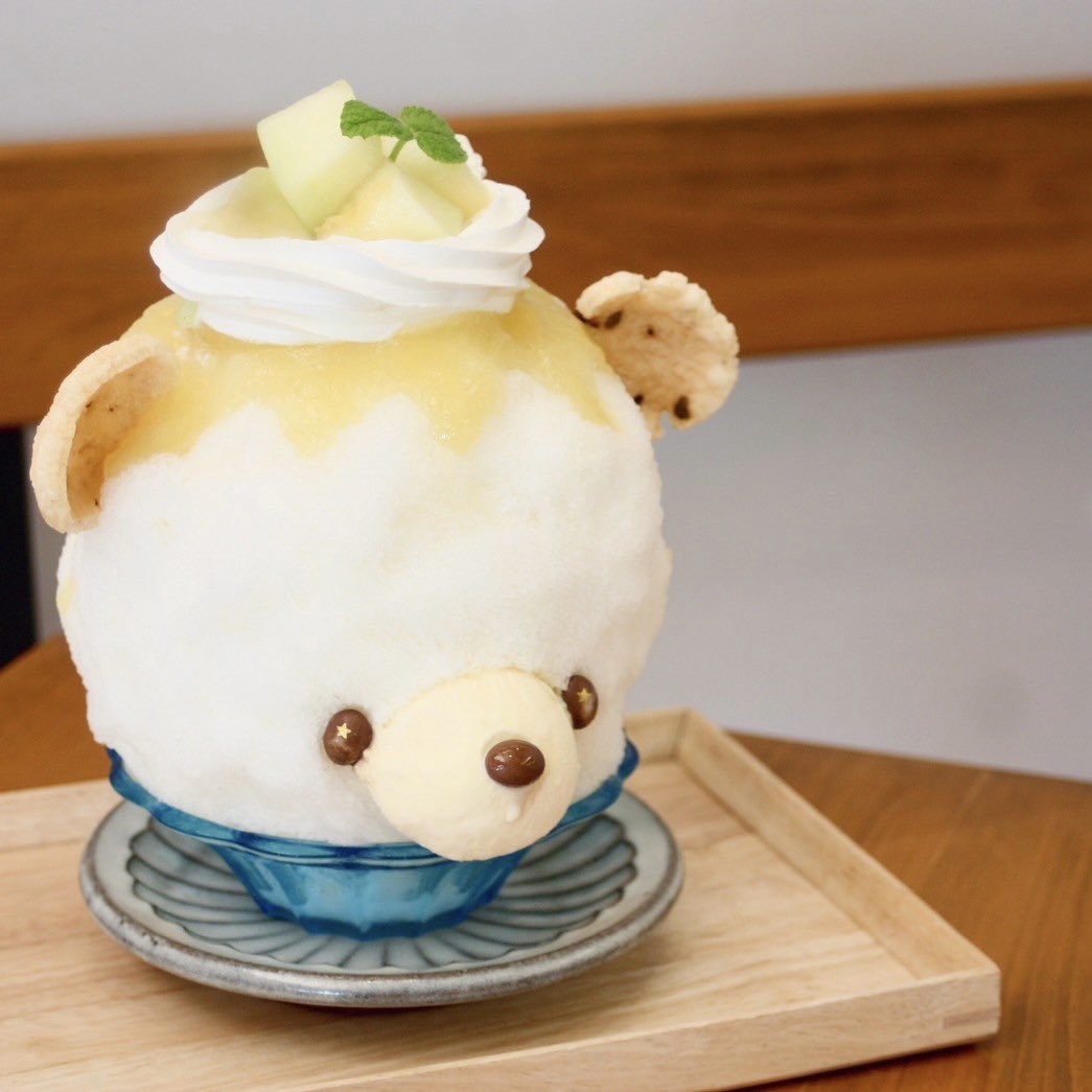 takamicoffee's tweet image. 7/20(日)TAKAMI COFFEEの
季節のきまぐれかき氷
・ラズベリーヨーグルト氷
・生桃なかき氷
・生メロンなかき氷
・マンゴーなかき氷
・ブルーベリーヨーグルト氷
・杏仁豆腐なかき氷
他にも通常メニューいろいろご用意しています。
かき氷Lサイズは、どれでもくまトッピングでクマの形にできます。