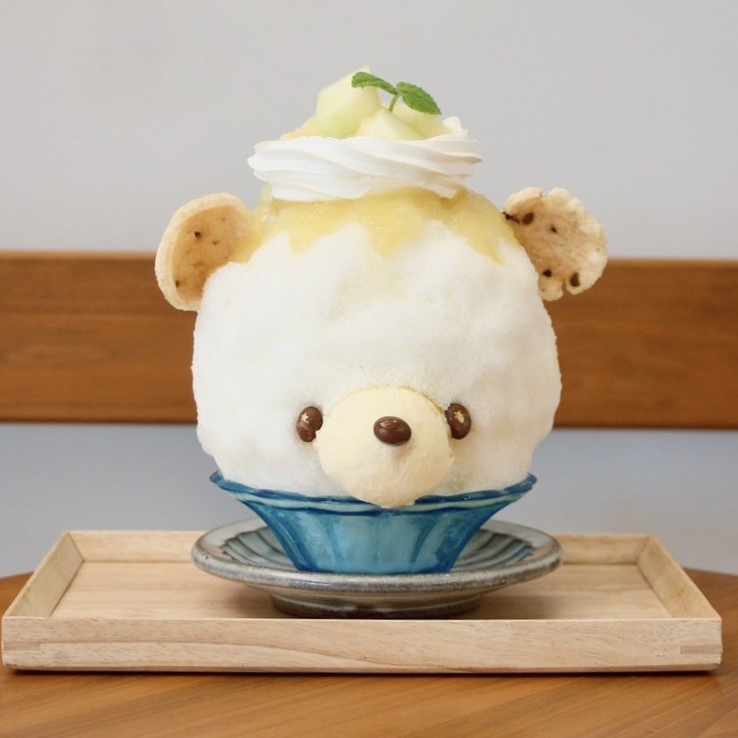 takamicoffee's tweet image. 7/20(日)TAKAMI COFFEEの
季節のきまぐれかき氷
・ラズベリーヨーグルト氷
・生桃なかき氷
・生メロンなかき氷
・マンゴーなかき氷
・ブルーベリーヨーグルト氷
・杏仁豆腐なかき氷
他にも通常メニューいろいろご用意しています。
かき氷Lサイズは、どれでもくまトッピングでクマの形にできます。