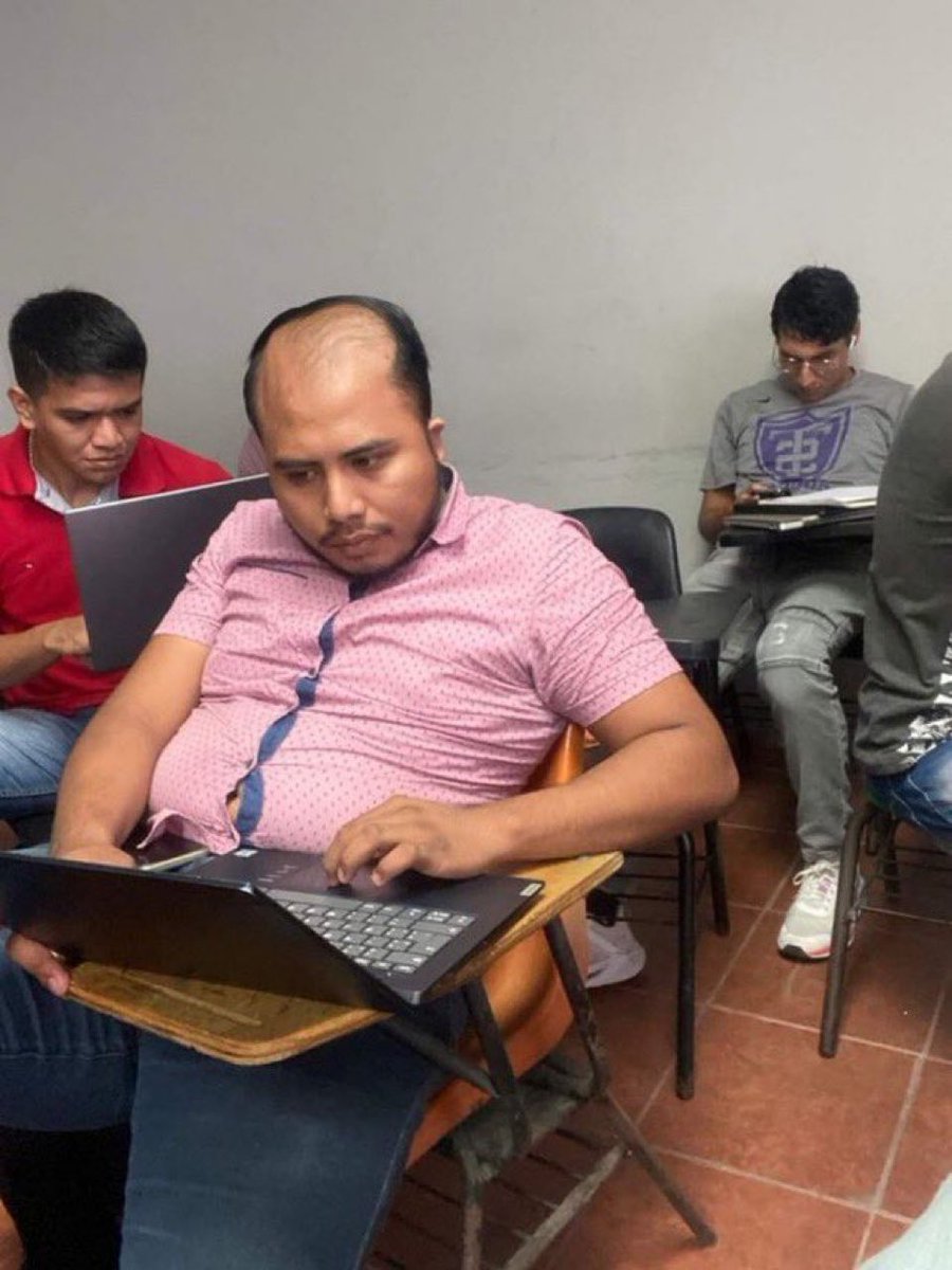 samirsitwo's tweet image. Admiro esas ganas de superación de mi primo @Ninjadecl0set