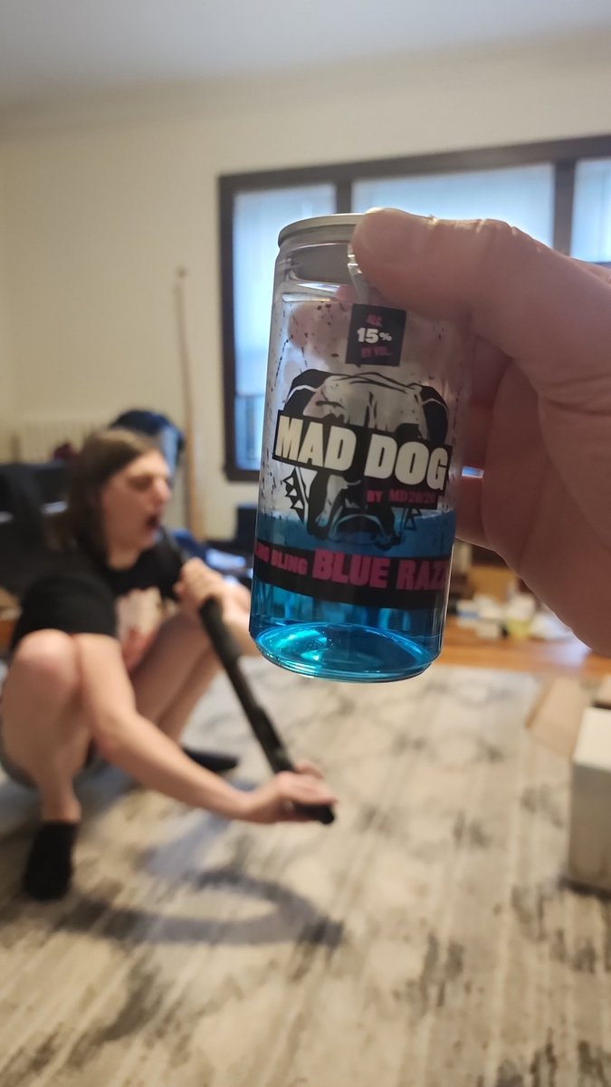 LagomorphActual's tweet image. MD 20/20 got chug jugs now???