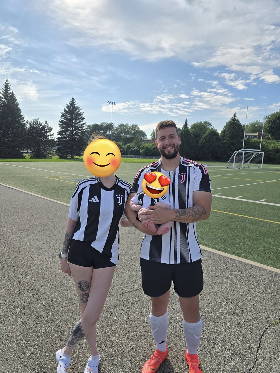 Chris J Hamelin tweet media