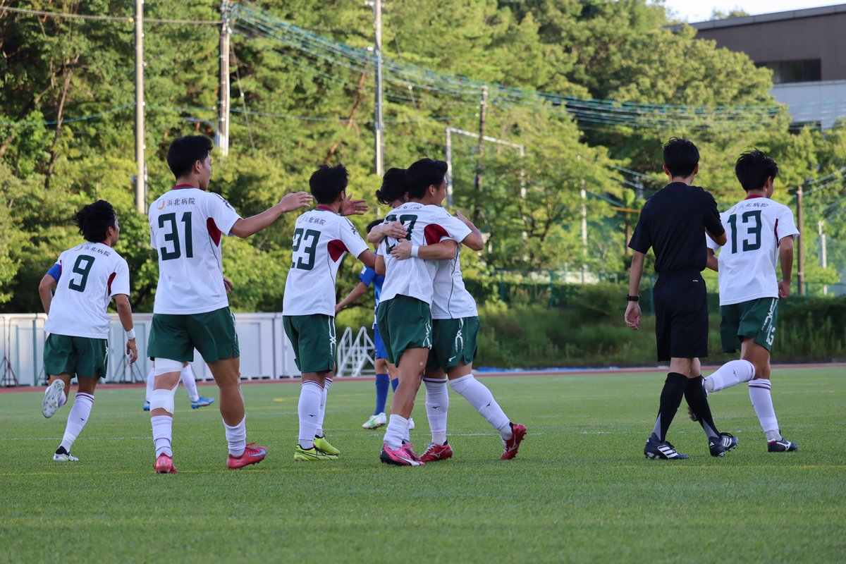 常葉大学サッカー部　ジャージ上 常葉大学サッカー部 ジャージ上 - メルカリ
