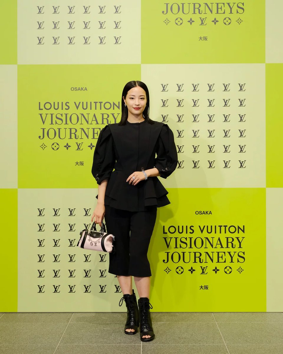 【日常をポップに♪】LV ロザリ コインパース 大人気 ルイ・ヴィトン - Search / X