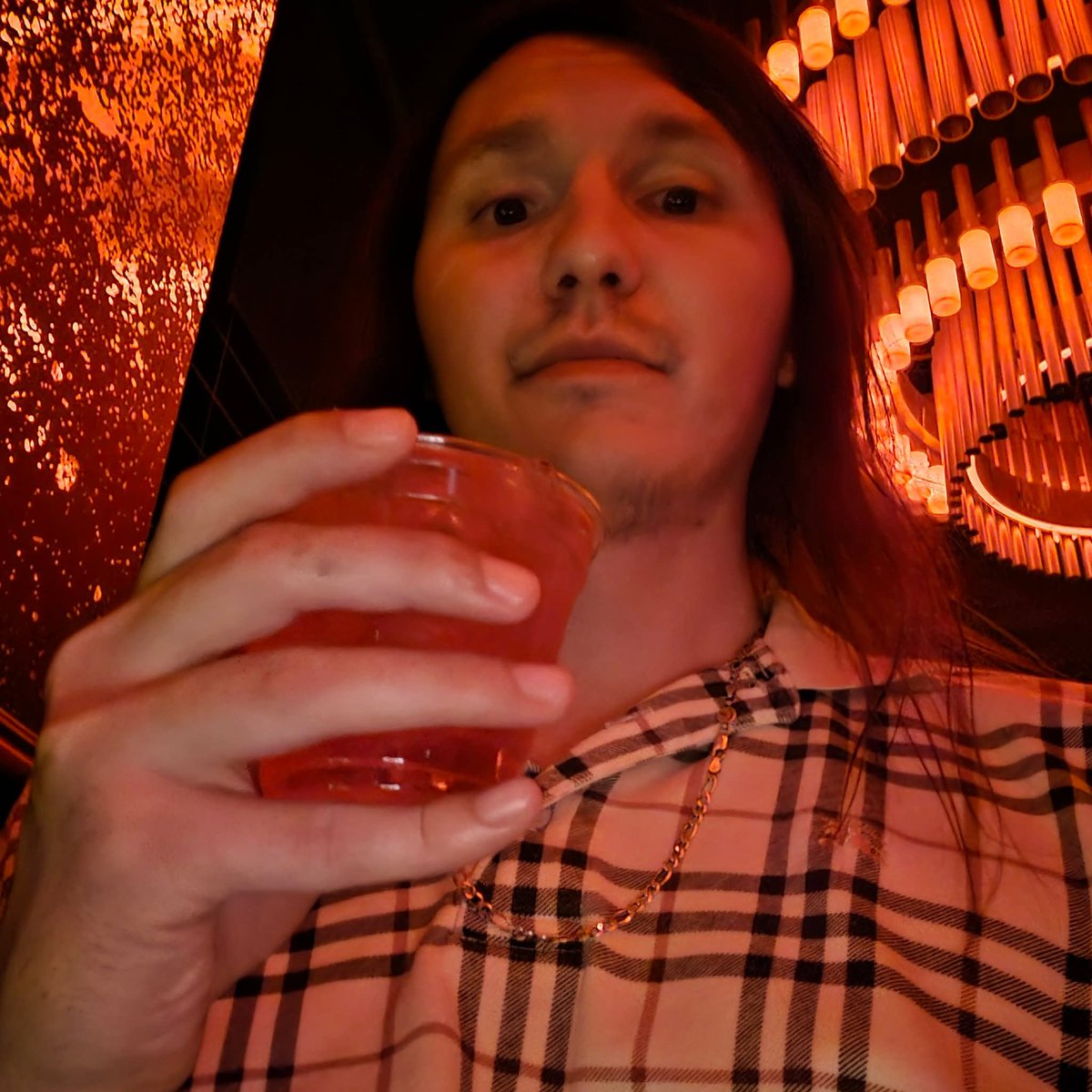GGSoFly's tweet image. Zouk was liiiiit asf last night.! 🍸🍻🕺🏻👯‍♀️💃